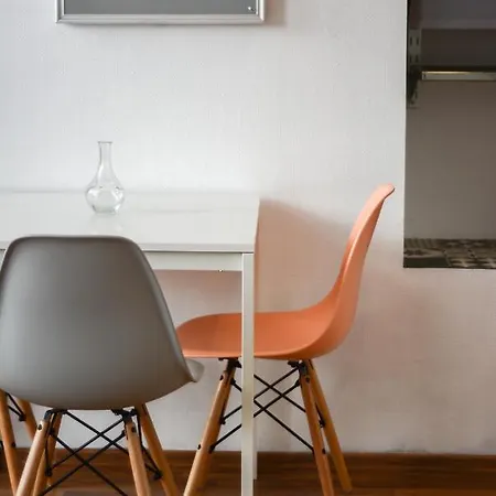 Apartment Ideal Pros Et Tourisme - Le Loft De Guise Avec Parking Prive